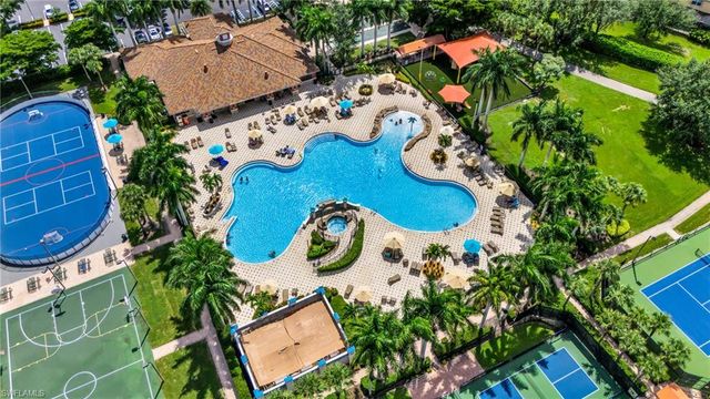 20038 Serre DR, Estero, FL 33928