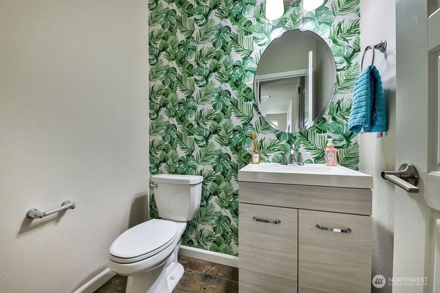 32675 Stuart Avenue SE, Black Diamond, WA 98010