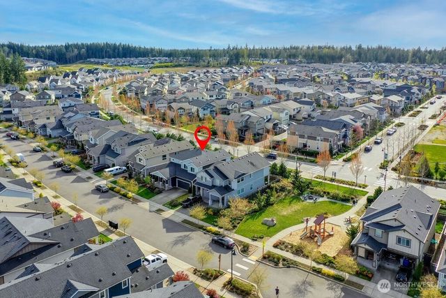 32675 Stuart Avenue SE, Black Diamond, WA 98010