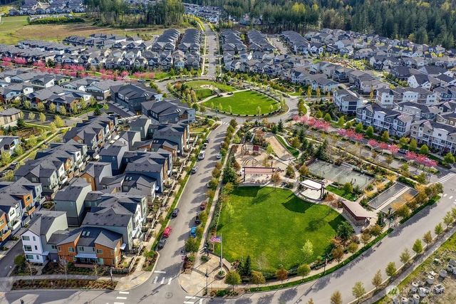 32675 Stuart Avenue SE, Black Diamond, WA 98010