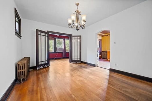 315 W 12th Ave, Homestead, PA 15120