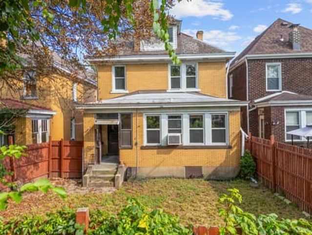 315 W 12th Ave, Homestead, PA 15120