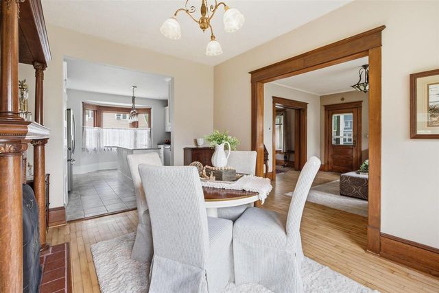 1519 S KERNAN AVENUE, Appleton, WI 54915