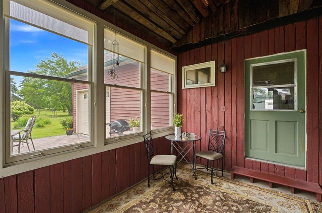 1519 S KERNAN AVENUE, Appleton, WI 54915