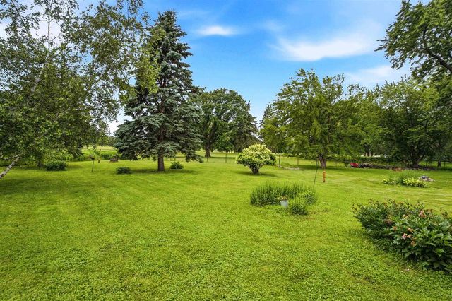 1519 S KERNAN AVENUE, Appleton, WI 54915