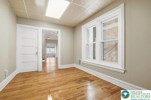 230 East Fairview Street, Allentown City, PA 18109