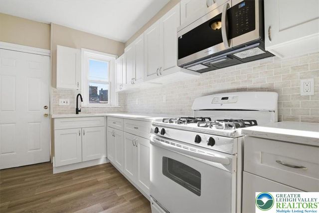 230 East Fairview Street, Allentown City, PA 18109