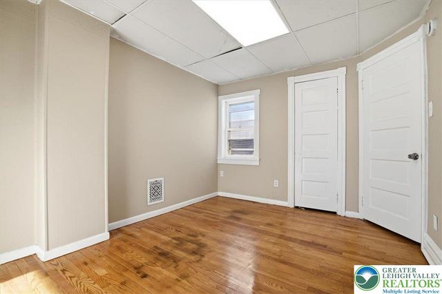 230 East Fairview Street, Allentown City, PA 18109