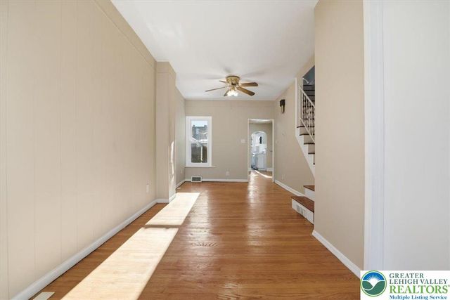 230 East Fairview Street, Allentown City, PA 18109