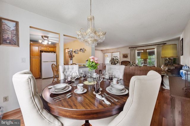 26 HALO AVE, Sewell, NJ 08080