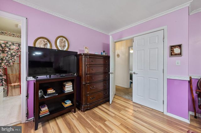 26 HALO AVE, Sewell, NJ 08080