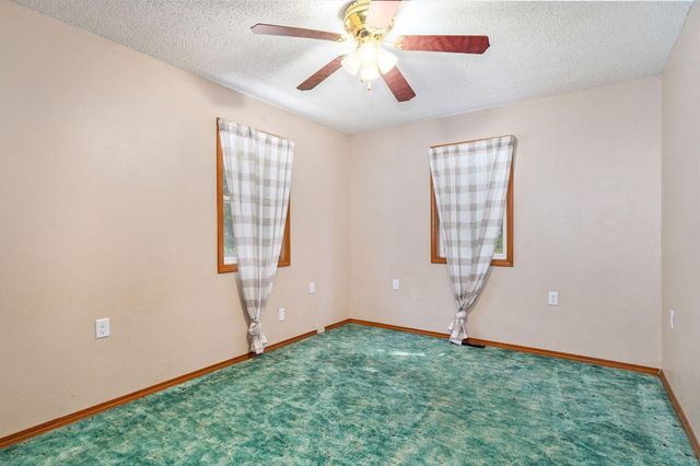 16033 Lawrence 2050, Miller, MO 65707