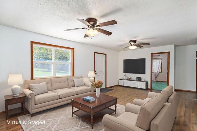 16033 Lawrence 2050, Miller, MO 65707