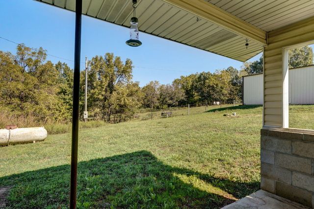 16033 Lawrence 2050, Miller, MO 65707