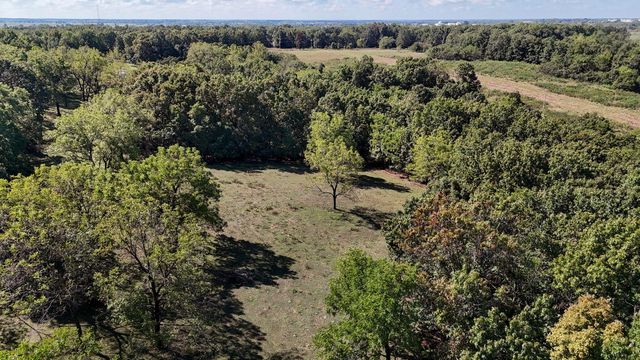 16033 Lawrence 2050, Miller, MO 65707