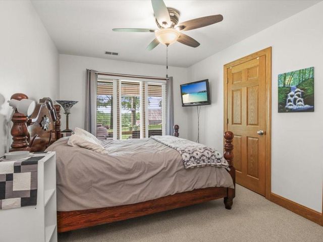 33604 E Corn Spur Road, Lone Jack, MO 64070
