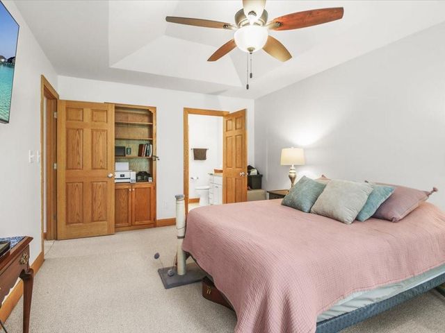 33604 E Corn Spur Road, Lone Jack, MO 64070