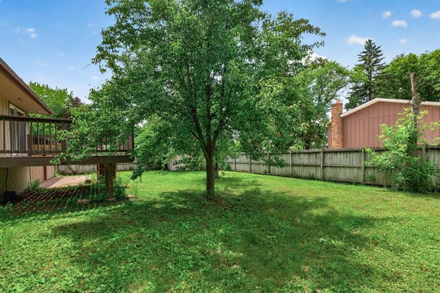 6709 Colorado Avenue N, Brooklyn Park, MN 55429