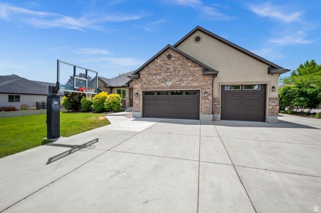 4077 W RONS CT, Riverton, UT 84096