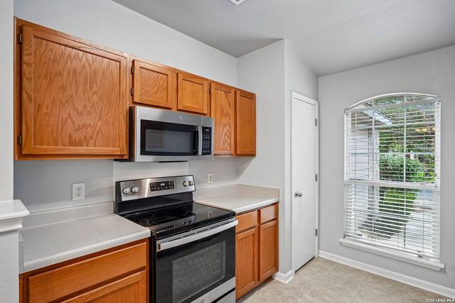 4023 SPARROW LK, San Antonio, TX 78244