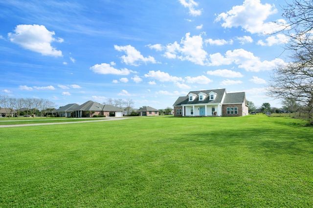 314 Highway 20, Thibodaux, LA 70301