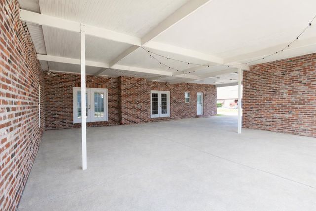 314 Highway 20, Thibodaux, LA 70301