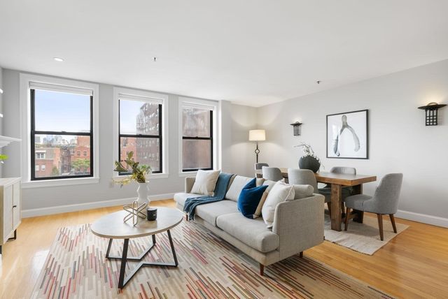 1723 Washington St. 411, Boston, MA 02118