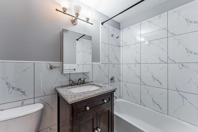 6301 N SHERIDAN Road 16C, Chicago, IL 60660