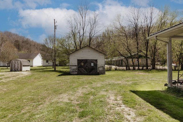 584 Kentucky 36, Frenchburg, KY 40322
