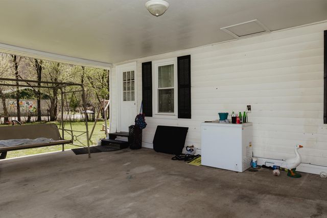 584 Kentucky 36, Frenchburg, KY 40322