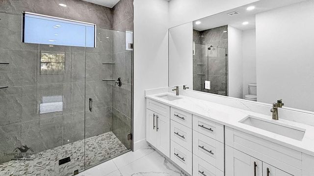 1752 Pine AVE, Lehigh Acres, FL 33972