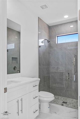 1752 Pine AVE, Lehigh Acres, FL 33972