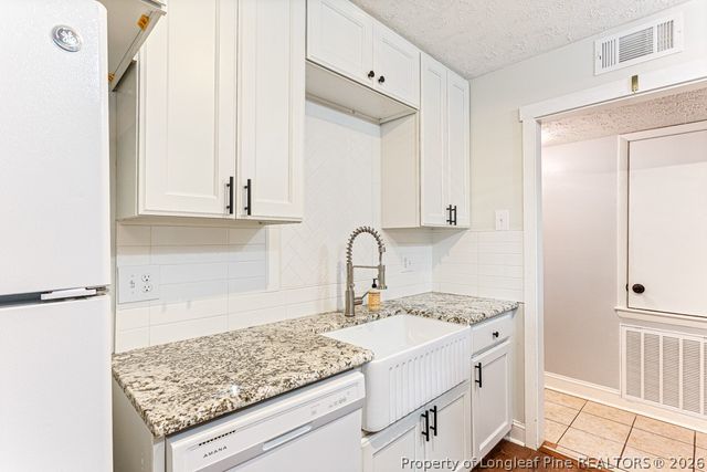 4305 Falls Drive, Hope Mills, NC 28348