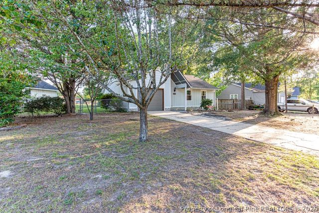 4305 Falls Drive, Hope Mills, NC 28348