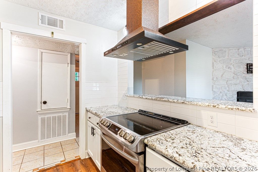 4305 Falls Drive, Hope Mills, NC 28348 — photo 13