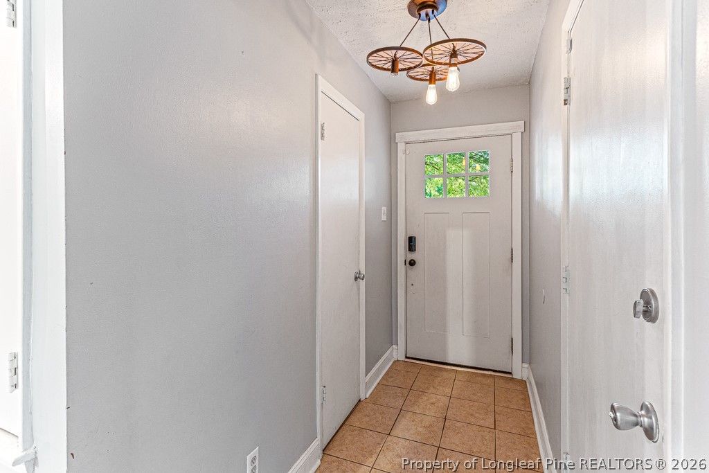 4305 Falls Drive, Hope Mills, NC 28348 — photo 4