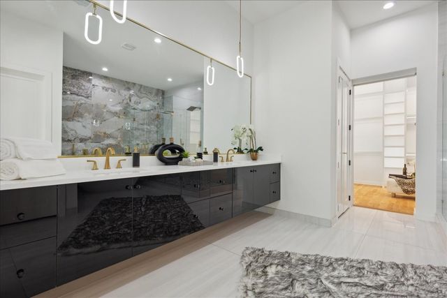 3828 Eaton Drive, Dallas, TX 75220