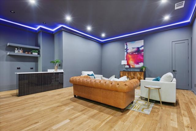 3828 Eaton Drive, Dallas, TX 75220