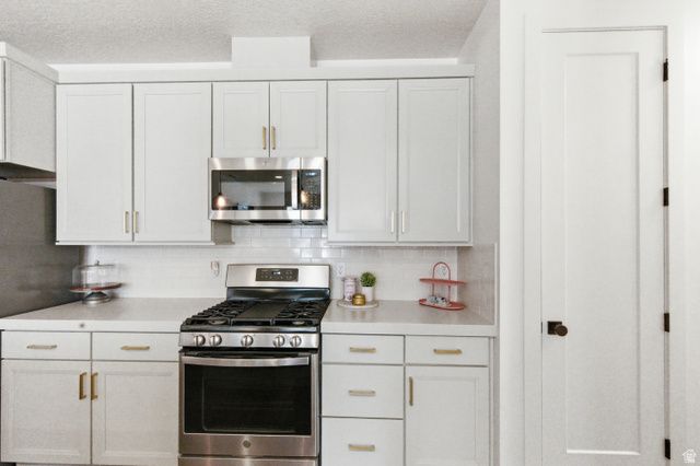 11171 S KESTREL RISE RD, South Jordan, UT 84009