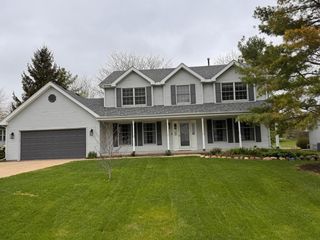 730 Strawbridge Drive, Rockton, IL 61072