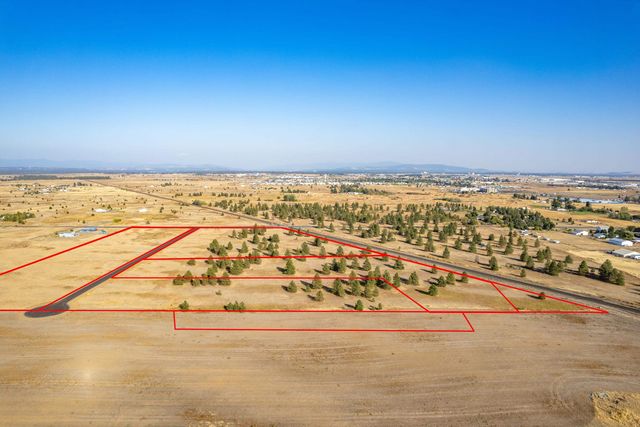 1115 S Dover Rd, Medical Lake, WA 99022