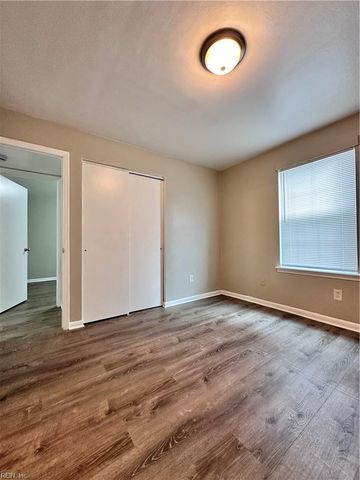1859 Kingston Ave Apt A, Norfolk, VA 23503