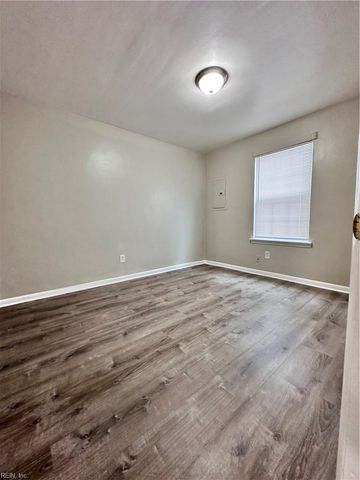 1859 Kingston Ave Apt A, Norfolk, VA 23503