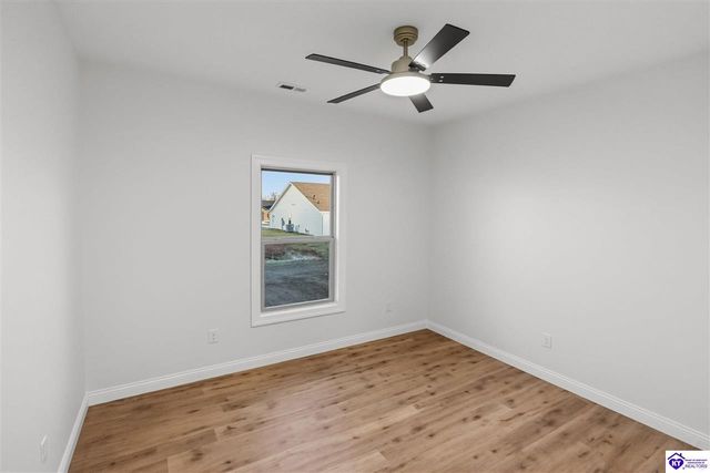 25 Betty Boyd Lane, Brandenburg, KY 40108