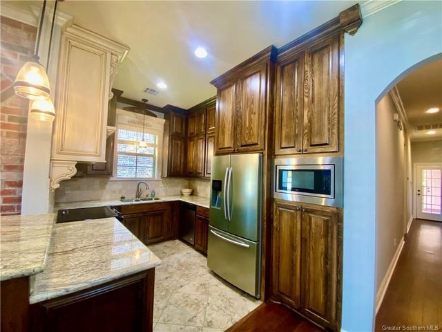 1550 L'Acadie Drive 6, Lake Charles, LA 70605