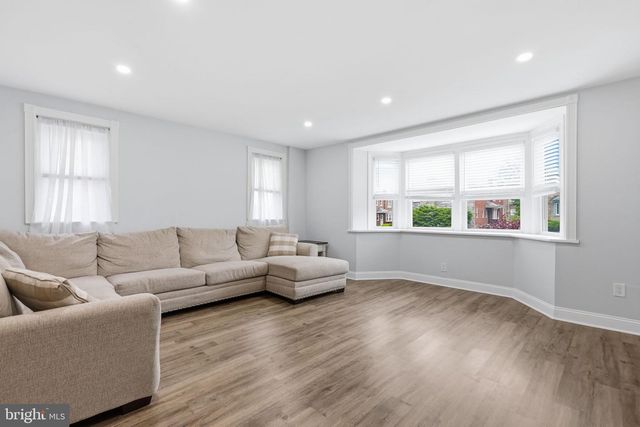 1315 E CLIVEDEN ST, Philadelphia, PA 19119
