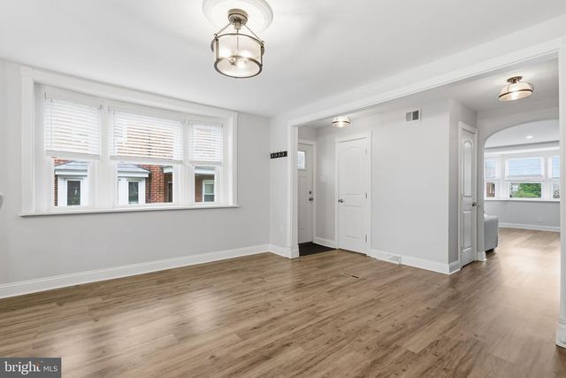 1315 E CLIVEDEN ST, Philadelphia, PA 19119