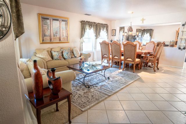 4237 Narraganset Way, Mather, CA 95655