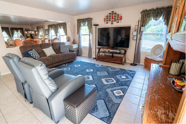 4237 Narraganset Way, Mather, CA 95655