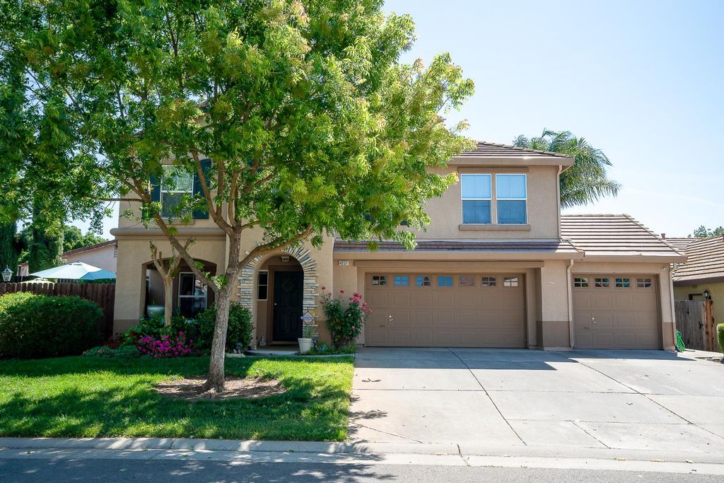 4237 Narraganset Way, Mather, CA 95655